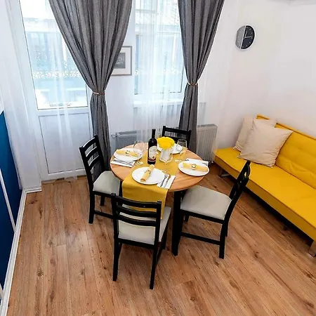 Apartment Old Town *